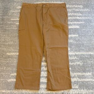 Duluth Trading Co Men's Tan Chinos 40x28
